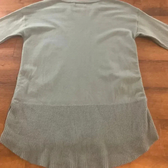 Grace The Perfect Fit Button Side Pullover Women's Sweater Size Medium - Picture 8 of 9